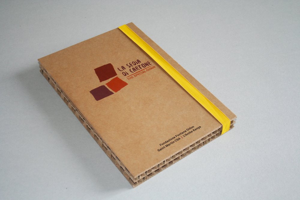 sedia di cartone progetto